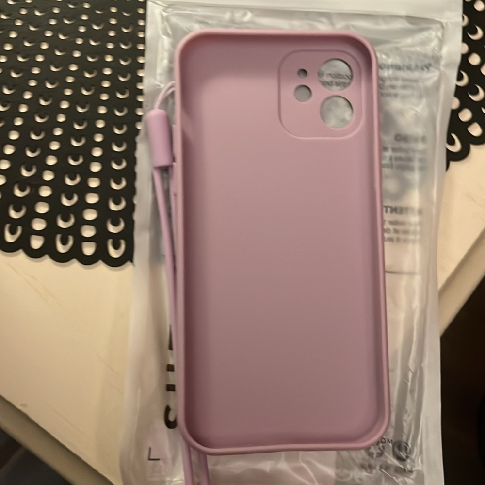 iPhone 12 case - Picture 3 of 3